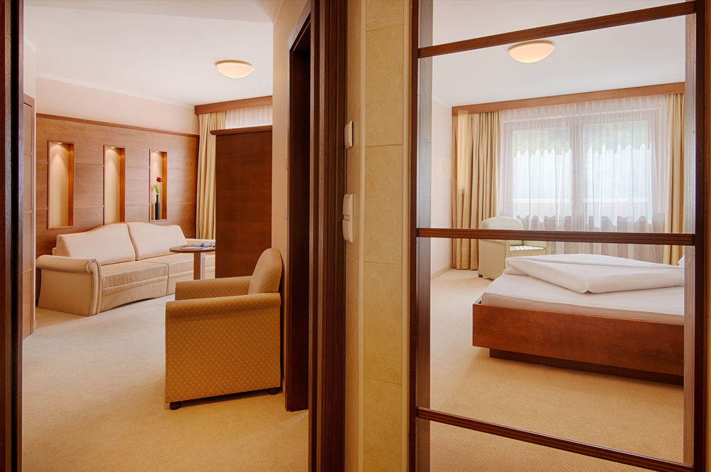 Hôtel Belvita Alpwell Gallhaus à Cadipietra Extérieur photo